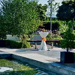 The Gateway Hotel 4*