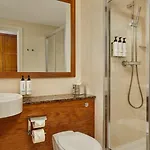 The Gateway 4* דאנדלק