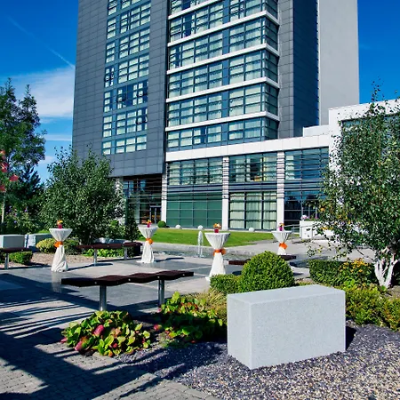 The Gateway Hotel 4*