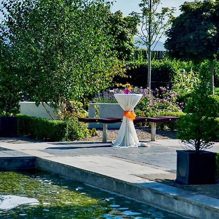 The Gateway מלון 4*