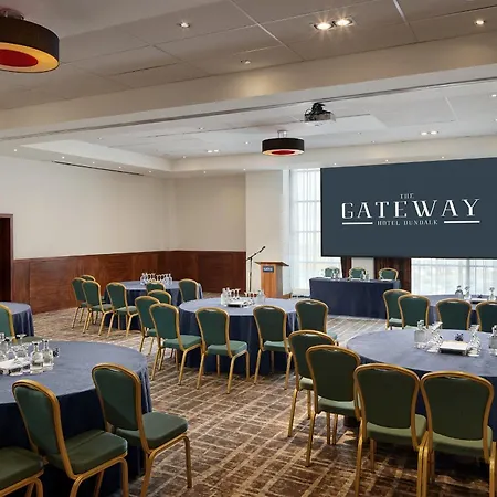 The Gateway מלון דאנדלק