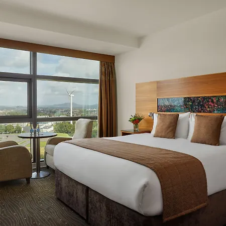 The Gateway מלון דאנדלק