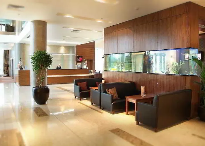 The Gateway Дандолк