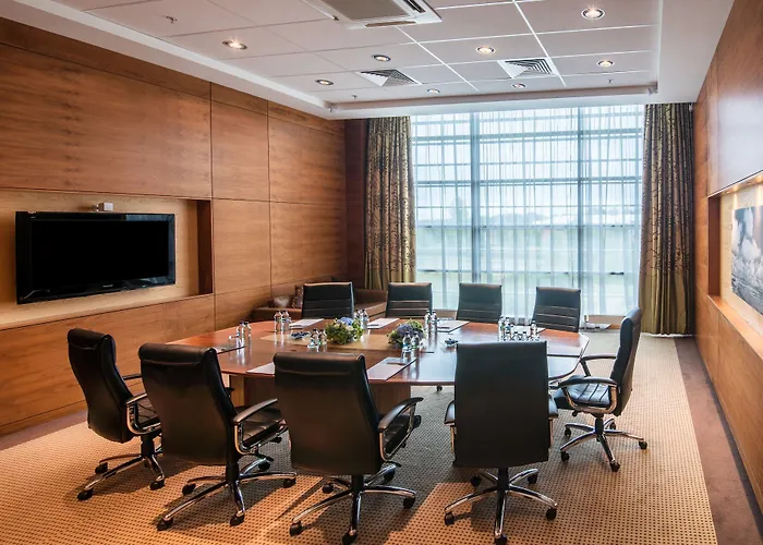 Отель The Gateway Дандолк